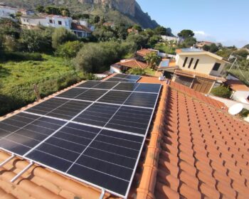 Fotovoltaico + accumulo su tetto a falda Carini (PA)
