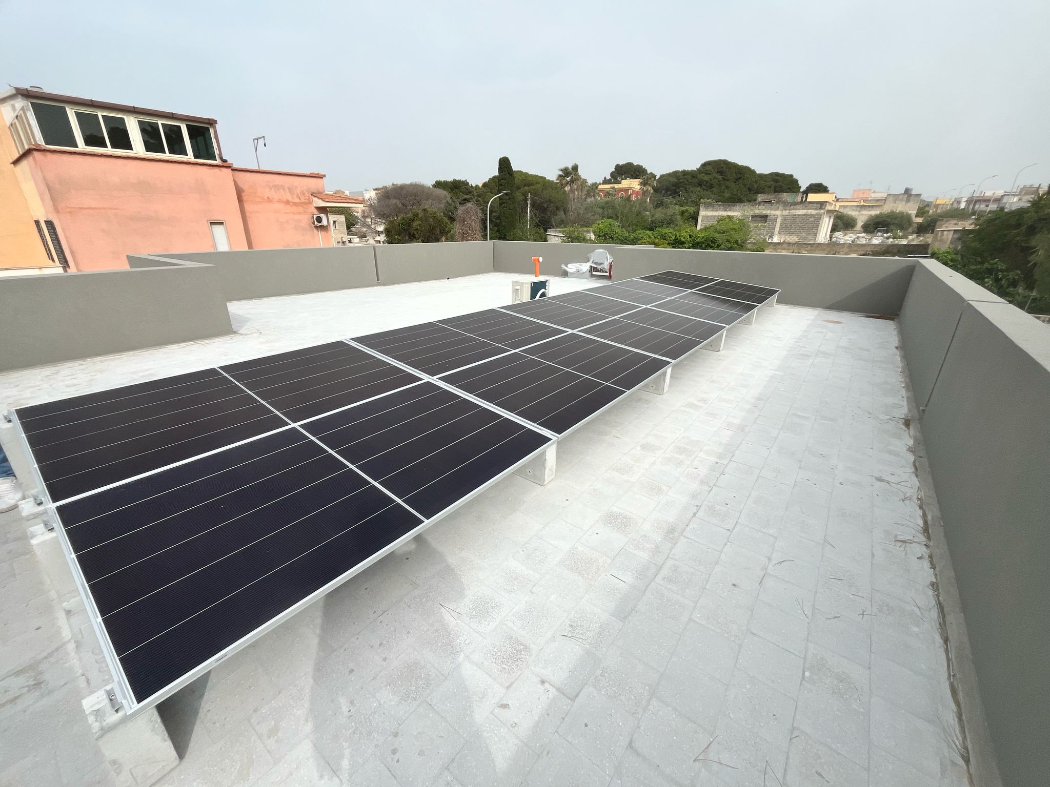 Fotovoltaico su tetto piano in condominio + accumulo in Paceco (TP)