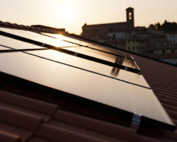 Fotovoltaico 2026: Tendenze, Incentivi e Scenari per il Futuro dell'Energia Solare in Italia